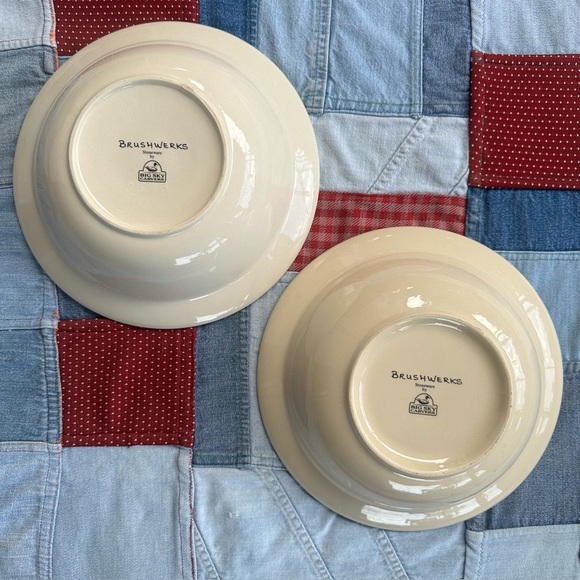 2 Brushwerks Big Sky Carvers BEAR Stoneware Bowls 9.5” Cabincore - Picture 9 of 12